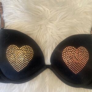 Victoria Secrets Heartbreaker edition Rhinestone push up bra size 34C